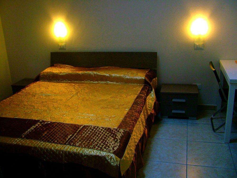Hotel Residence Vapore ガッテーオ・ア・マーレ エクステリア 写真